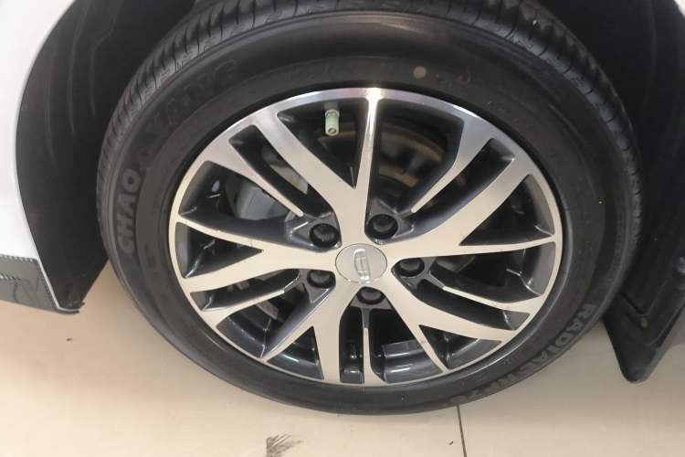 Used Geely Auto Emgrand 2023 4th Generation Champion Edition 1.5L CVT Luxury Model
