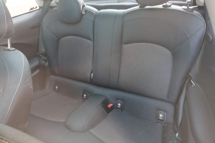 Used  MINI 2016 1.2T ONE Pioneer Edition
