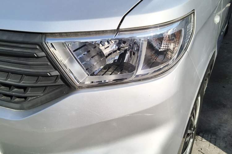 Used Wuling Hongguang V 2022 1.5L Jingqu Version Hydraulic Power Steering LAR
