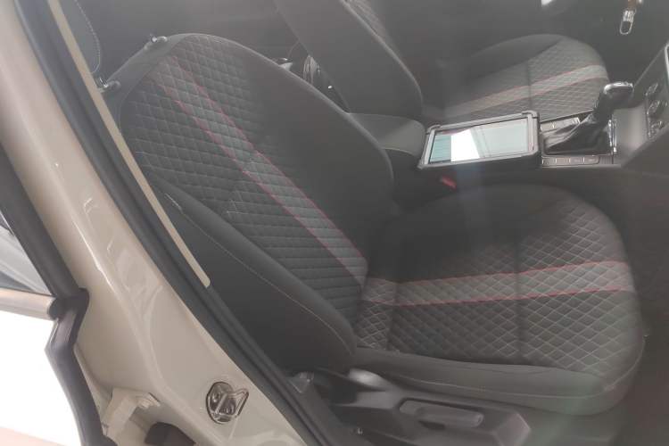 Used Volkswagen Lamando 2021 230TSI DSG Fashion Edition
