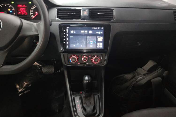 Used Volkswagen Santana 2021 1.5L Automatic Fashion Edition