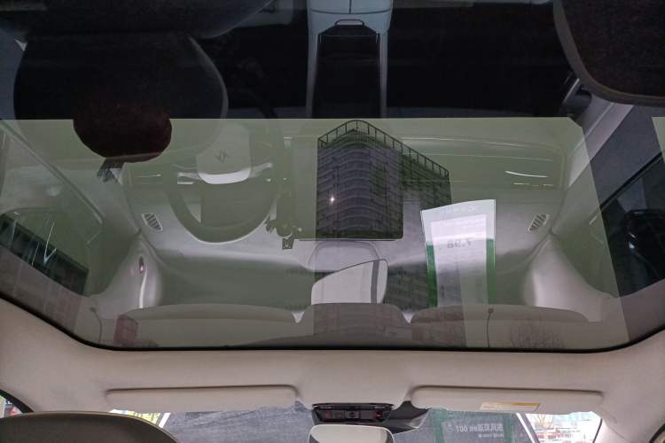 Used  eπ007 2024 Pure Electric 530 Air Edition
