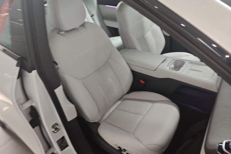 Used XPeng G6 2025 725 Ultra-Long Range Max Flagship Edition