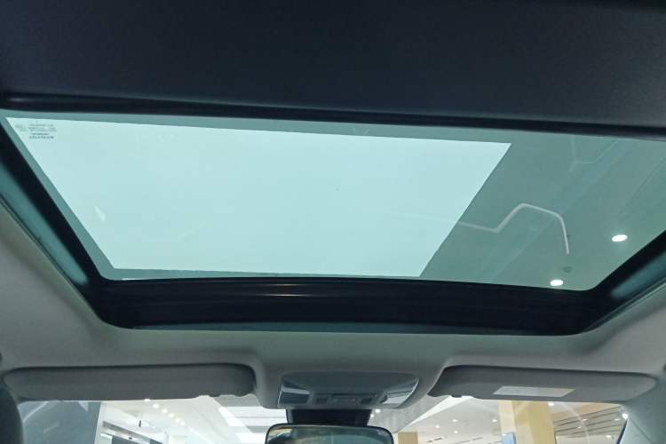 Used Toyota RAV4 2023 2.0L CVT Two-Wheel Drive Fashion Plus Edition
