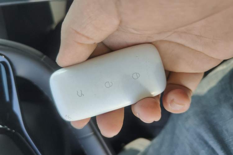 Used  L6 2024 125km Creative Edition
