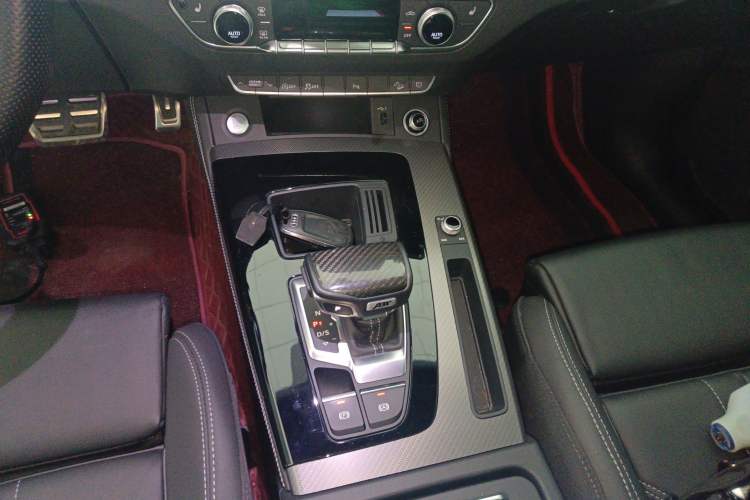 Used Audi Q5L 2023 40T Luxury Dynamic Model