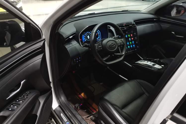 Used Hyundai Tucson 2023 Tucson L 1.5T Automatic Two-Wheel Drive DLX Luxury Edition