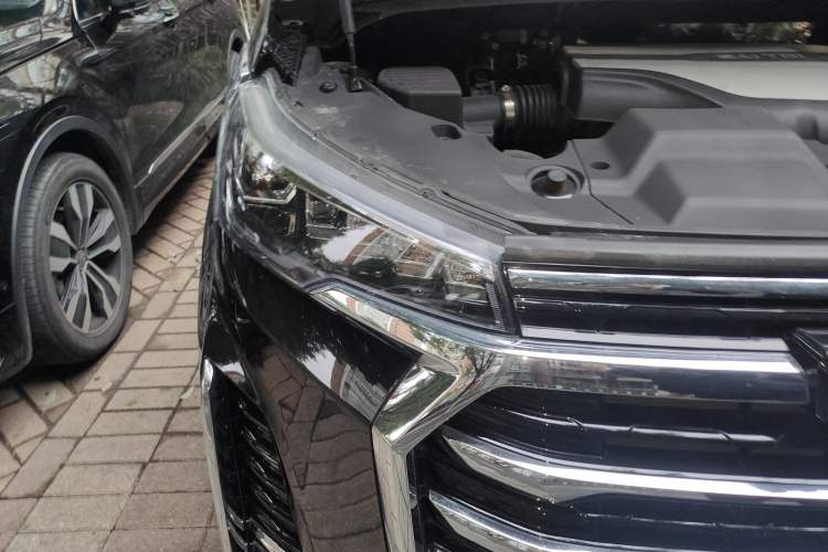 Used SAIC MAXUS G20 2021 PLUS 2.0T Gasoline Automatic Luxury Edition