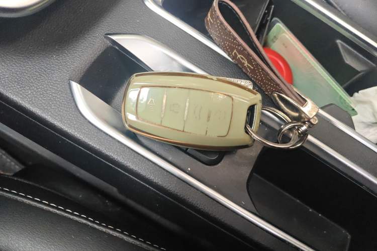 Used Haval M6 2021 PLUS 1.5T DCT Luxury Smart Connectivity Model
