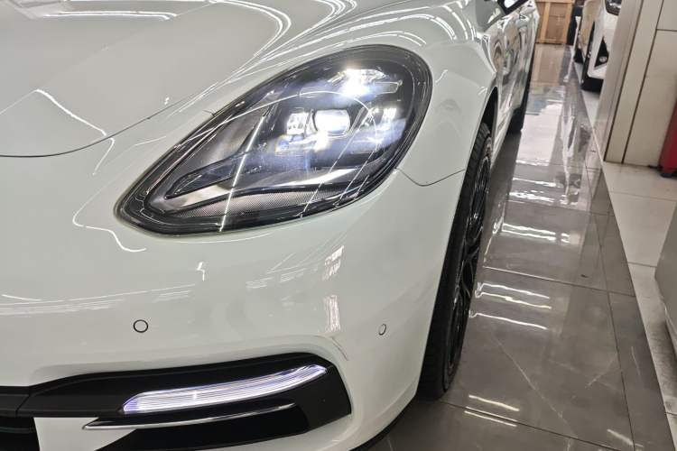 Used Porsche Panamera 2017 Panamera 4 E-Hybrid Executive Long Wheelbase 2.9T
