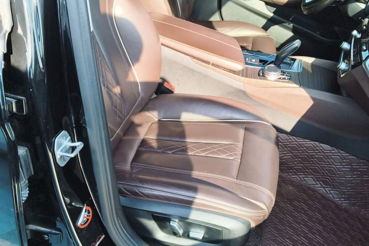 Used BMW 5 Series 2018 530Li Leading Edition Luxury Package