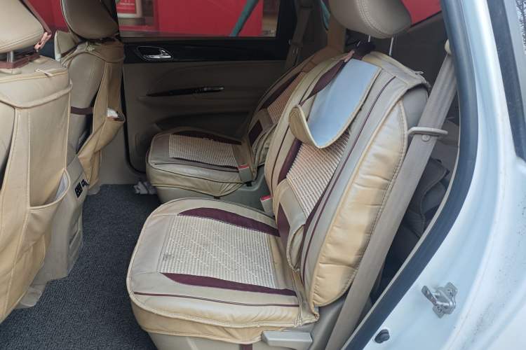 Used Baojun 730 2016 1.5L Manual Luxury Edition 7 Seats
