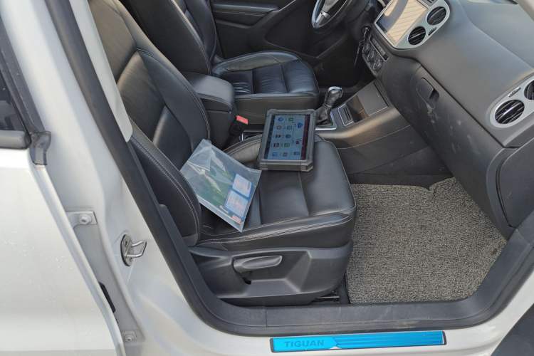 Used Volkswagen Tiguan 2017 300TSI Automatic Two-Wheel Drive Silk Road Comfort Edition
