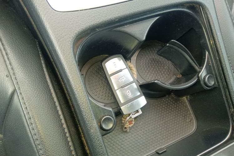 Used Volkswagen Magotan 2013 1.8TSI Luxury Model
