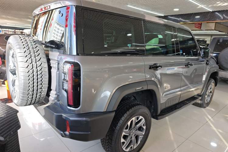 Used  BJ40 2024 2.0T All-New Blade Hero Edition Climber