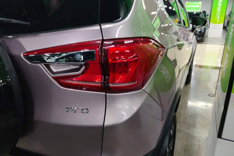 Used BYD Yuan Pro 2023 401KM Luxury Version
