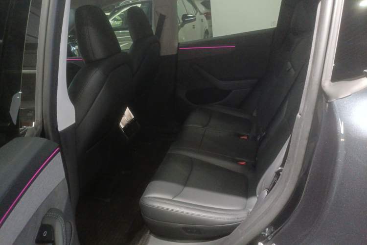 Used Tesla Model Y 2025 Long-Range All-Wheel Drive First Edition