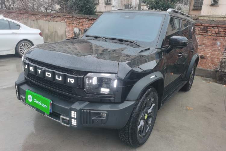 Used JETOUR Traveler 2023 2.0T All-Wheel Drive CrossPRO+