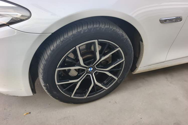 Used BMW 5 Series 2017 525Li Luxury Design Package
