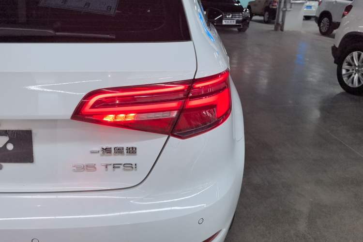 Used Audi A3 2020 Restyled Sportback 35 TFSI Entry-Level China VI Emission Standard
