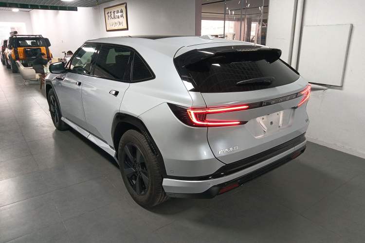 Used Honda P7 2025 Rear-Drive Long-Range Pro