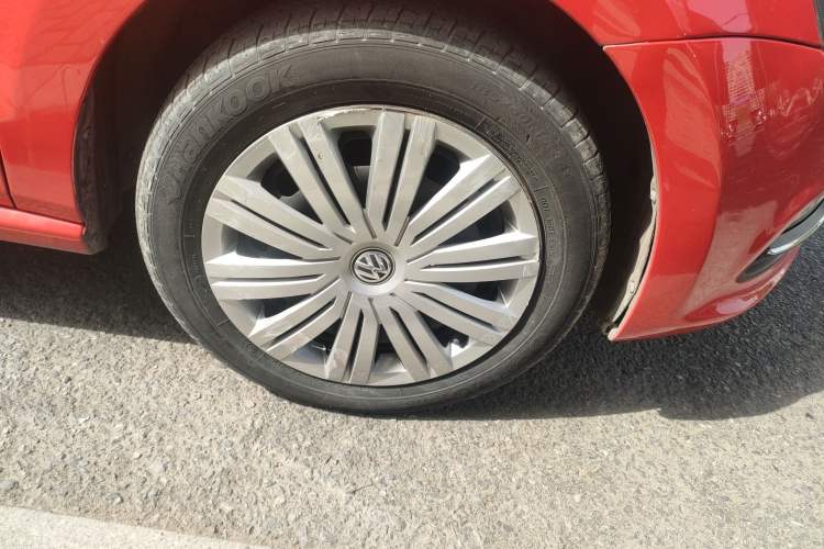 Used Volkswagen Polo 2016 1.6L Automatic Comfort Model