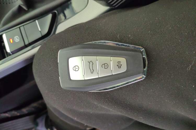 Used Geely Auto Emgrand GL 2021 UP 1.4T Manual LingShang Model
