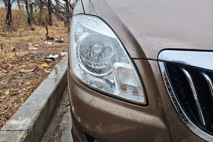 Used Foton MP-X E 2016 2.0L Express Edition 4G63
