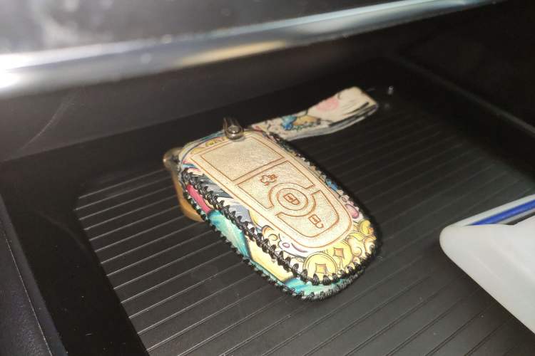 Used Ford Edge 2021 PLUS EcoBoost 245 Two-Wheel-Drive Titanium 7-Seater