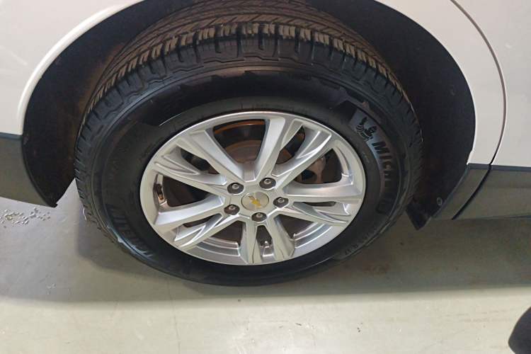 Used Chevrolet Equinox 2019 535T Automatic YuJie Edition China VI
