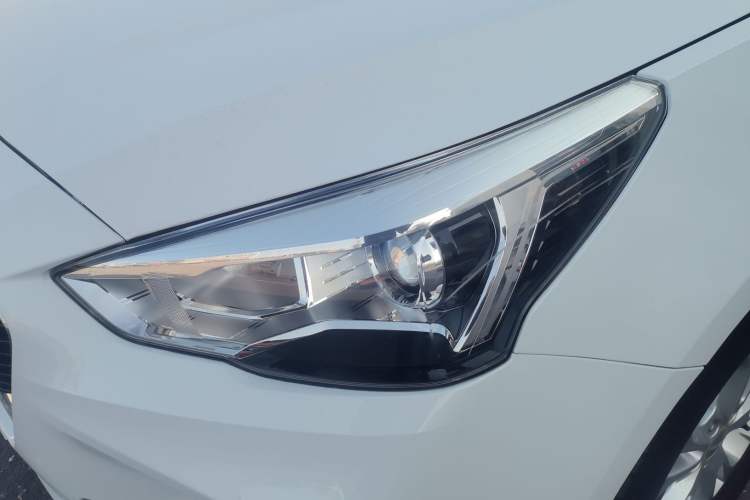 Used Haval M6 2017 1.5T Automatic Two-Wheel Drive Elite Model
