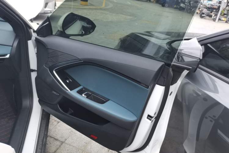 Used MG 7 2023 2.0T Automatic Hunter Luxury Edition
