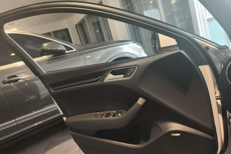 Used Audi A3 2020 Sportback 35 TFSI Fashion Edition China VI Emission Standard
