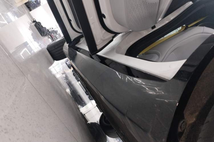 Used  11 2023 Harmony 116° Rear-Wheel Drive Version
