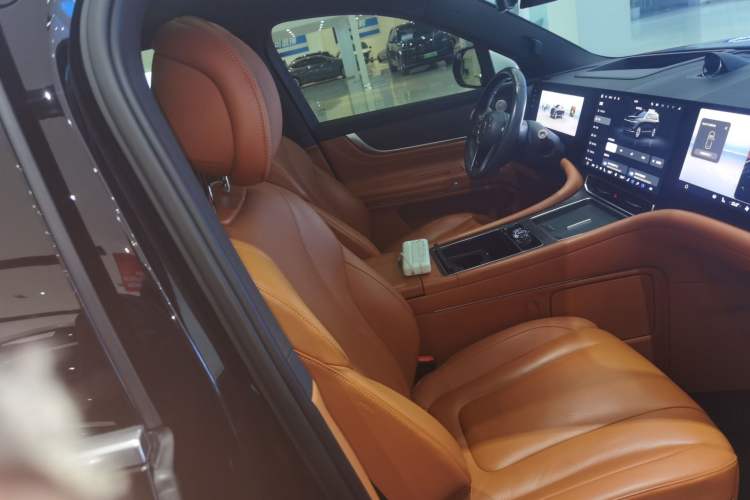 Used Hima AITO M9 2024 Range-Extended Ultra Version 42 kWh 6-Seater Model
