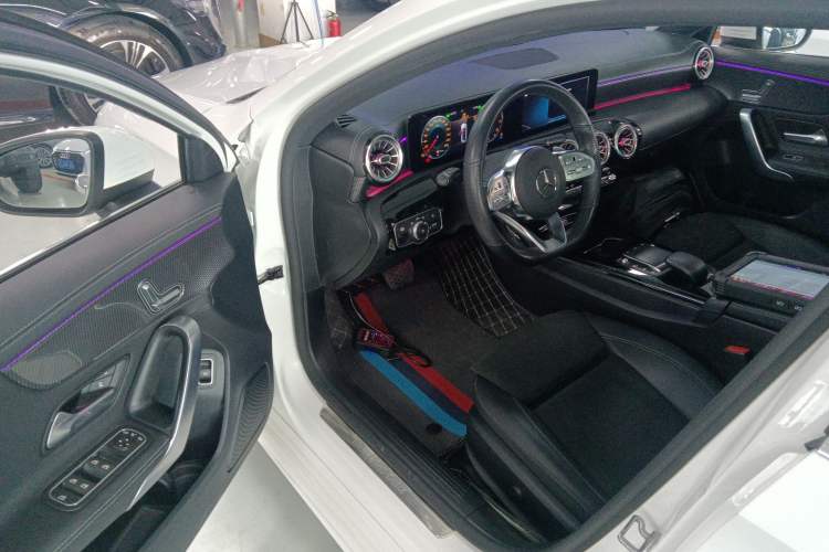 Used Mercedes-Benz A-Class 2021 A 200 L Sport Sedan Fashion Model