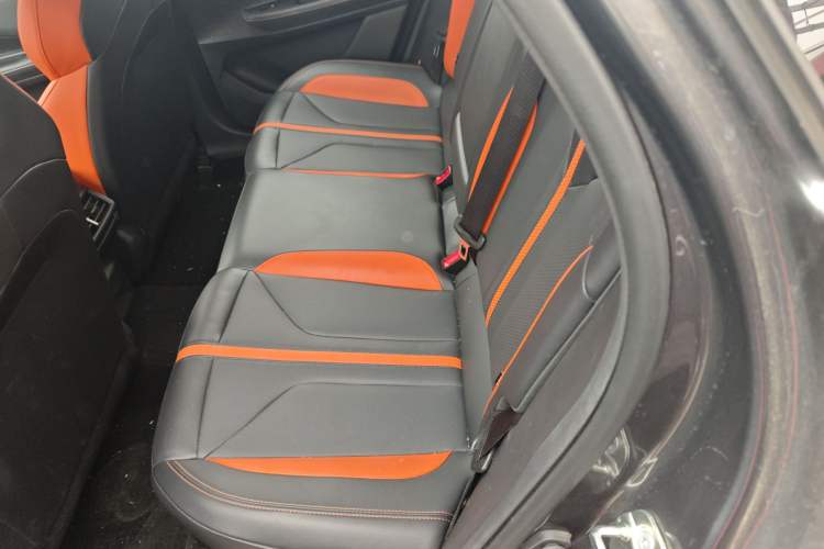 Used Changan UNI-V 2024 1.5T Prestige Sport Edition