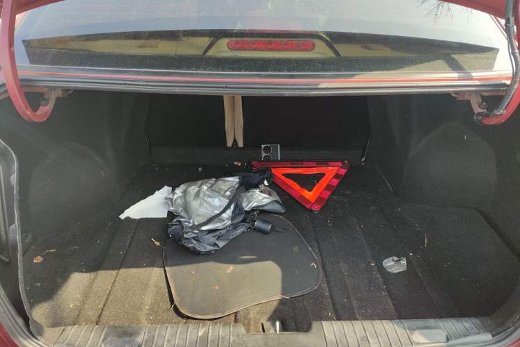 Used Buick Excelle 2013 1.5L Automatic Classic Model
