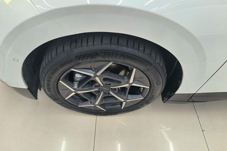 Used Lynk & Co Z20 2025 530 km Range Rear-Wheel Drive Pro
