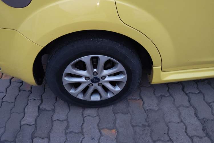 Used Ford Focus 2013 Hatchback Classic 1.8L Manual Base Model
