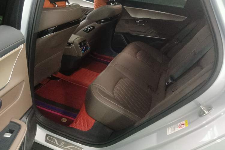 Used BYD Han 2024 EV Glory Edition 506KM Front-Wheel-Drive Premium Model