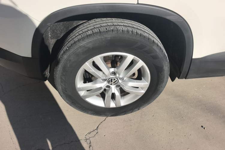 Used Volkswagen Tiguan 2015 1.8TSI Automatic Two-Wheel Drive Trend Edition