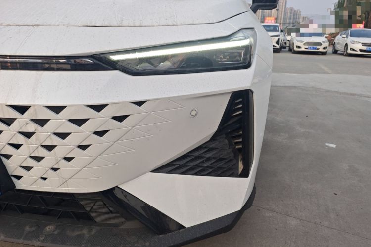 Used Changan UNI-V 2024 1.5T Prestige Edition
