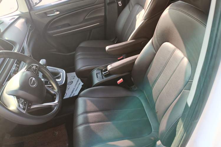 Used GAC Trumpchi M6 2019 270T Automatic Luxury Edition (6-seater) - China V Standard