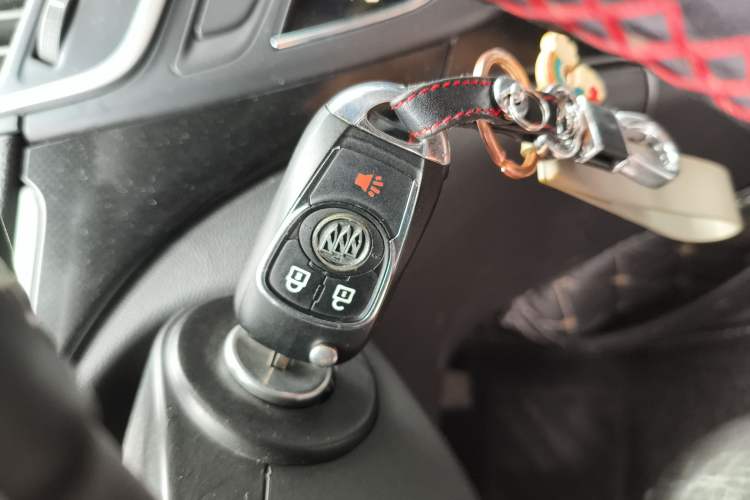 Used Buick Regal 2014 1.6T Fashionable Tech Edition
