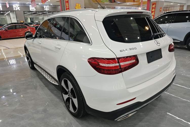 Used Mercedes-Benz GLC 2018 GLC 300 4MATIC Sport Edition
