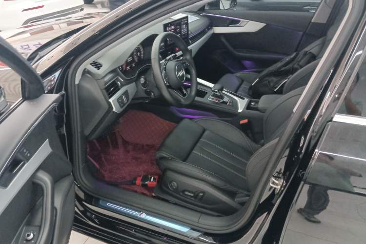 Used Audi A4L 2020 40 TFSI Fashion Dynamic Model
