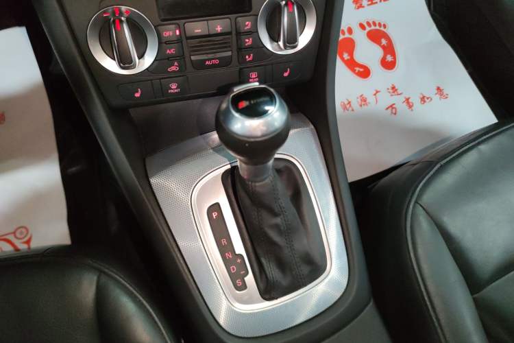 Used Audi Q3 2015 35 TFSI Comfort Model
