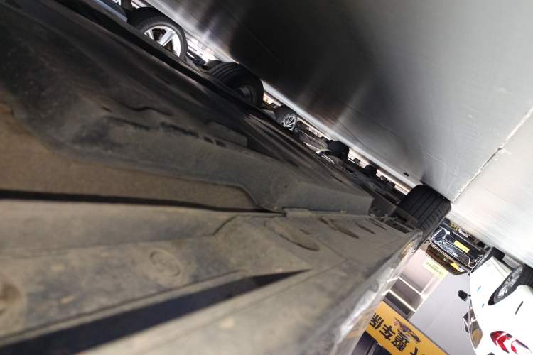 Used Toyota Avalon 2019 2.0L Luxury Edition China VI Standard
