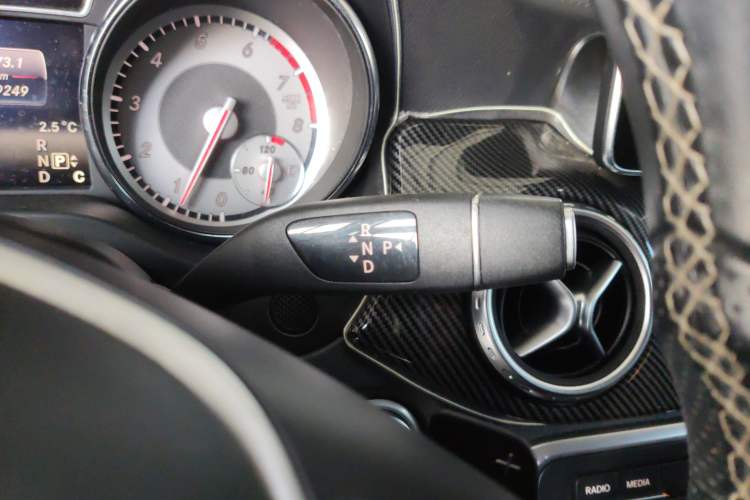 Used Mercedes-Benz GLA 2016 GLA 200 Fashion Model
